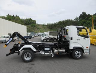 三菱 アームロール 中型 令和7年4月 ◆商談中◆　2KGーFK72F 24枚目