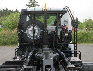 三菱 アームロール 中型 令和7年4月 2KGーFK72F 30枚目