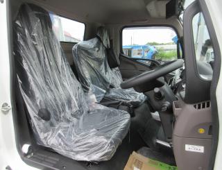 三菱 クレーン付 小型 令和7年4月 ◆商談中◆　2PGーFEB90 7枚目