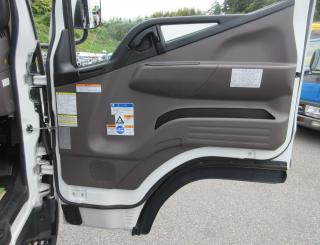 三菱 クレーン付 小型 令和7年4月 ◆商談中◆　2PGーFEB90 9枚目