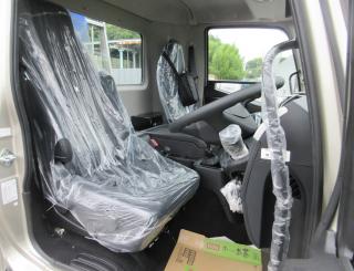 三菱 クレーン付 中型  2KGーFK72F 7枚目