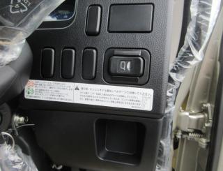 三菱 クレーン付 中型  2KGーFK72F 10枚目