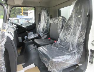 三菱 ダンプ 中型  2KGーFK62F 18枚目