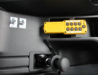 三菱 アームロール 中型 令和7年10月 2KGーFK72F 14枚目