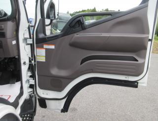 三菱 平ボデー・Wキャブ・シャーシ 小型  2RGーFBAV0 8枚目