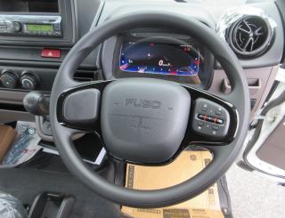 三菱 平ボデー・Wキャブ・シャーシ 小型  2RGーFBAV0 11枚目