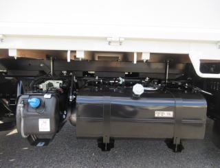 三菱 平ボデー・Wキャブ・シャーシ 小型  2RGーFBAV0 31枚目