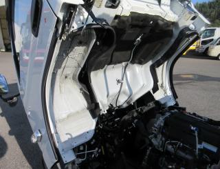 三菱 平ボデー・Wキャブ・シャーシ 小型  2RGーFBAV0 47枚目