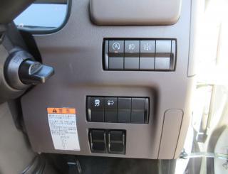 三菱 クレーン付 小型 令和7年11月 2PGーFEB90 10枚目