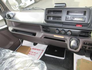 三菱 平ボデー・Wキャブ・シャーシ 小型 令和7年11月 2PGーFEB90 12枚目