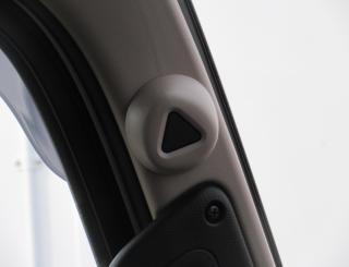 三菱 平ボデー・Wキャブ・シャーシ 小型 令和7年11月 2PGーFEB90 16枚目