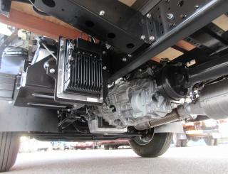 三菱 平ボデー・Wキャブ・シャーシ 小型 令和7年11月 2PGーFEB90 41枚目