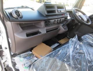 三菱 バン 小型 令和7年11月 2RGーFEAV0 20枚目