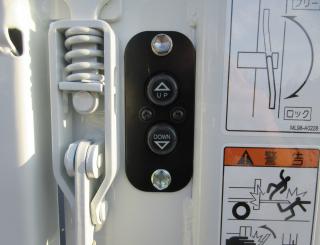 三菱 平ボデー・Wキャブ・シャーシ 小型 令和7年11月 2RGーFBAV0 28枚目