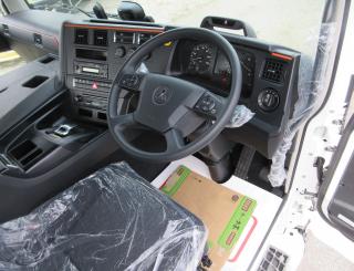 三菱 トラクター 大型  2RGーFP84VDR 7枚目