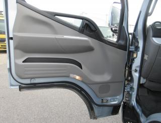 その他 平ボデー・Wキャブ・シャーシ 小型 平成29年8月 TRGーFBA5W 19枚目