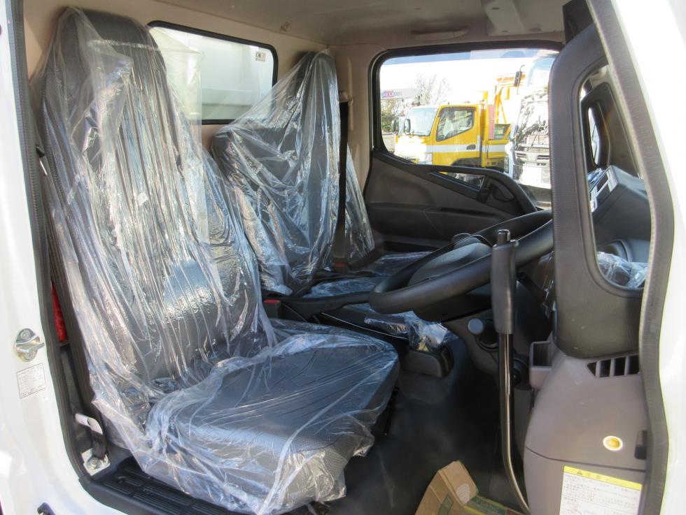 三菱 ダンプ 小型 令和6年10月 2RGーFBA30 7枚目