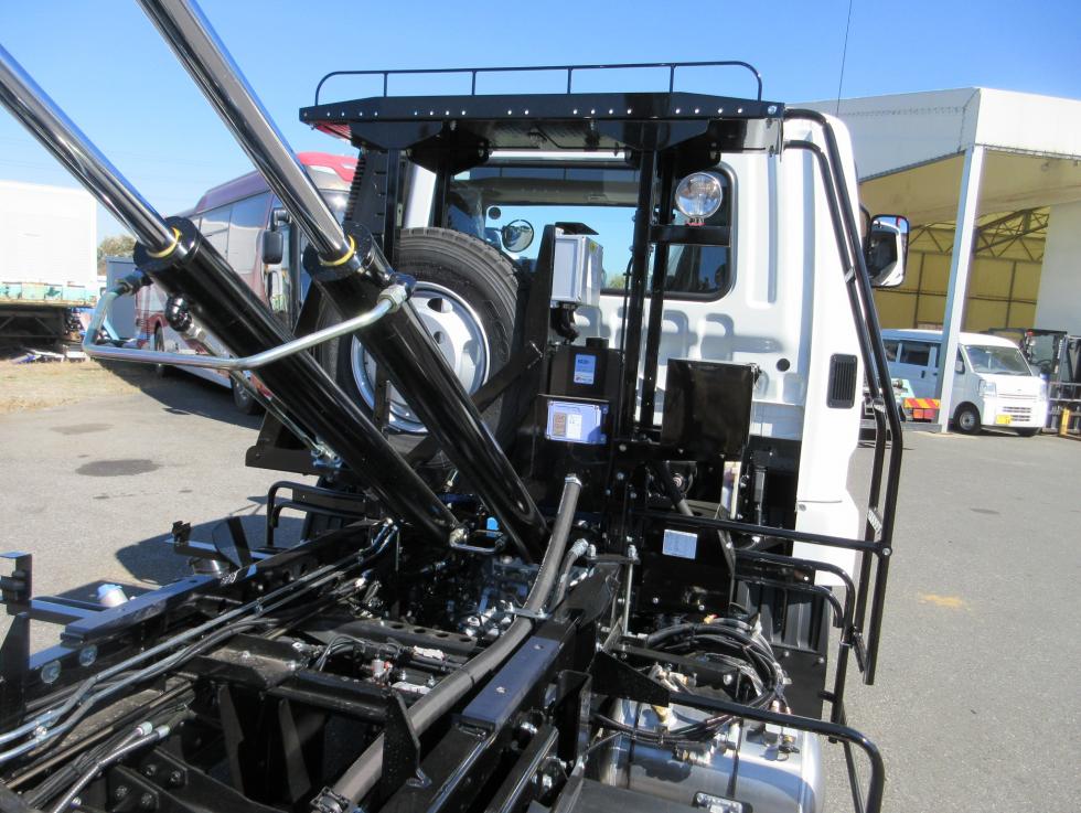 三菱 アームロール 中型 令和7年2月 ◆商談中◆　2KGーFK72F 39枚目