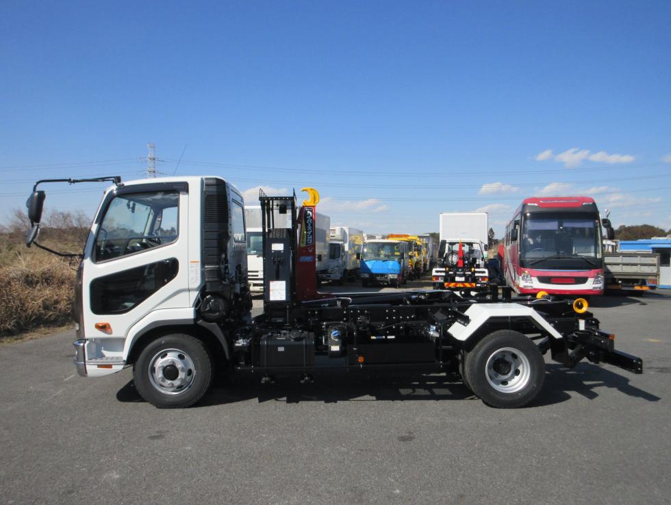 三菱 アームロール 中型 令和7年2月 ◆商談中◆　2KGーFK72F 4枚目