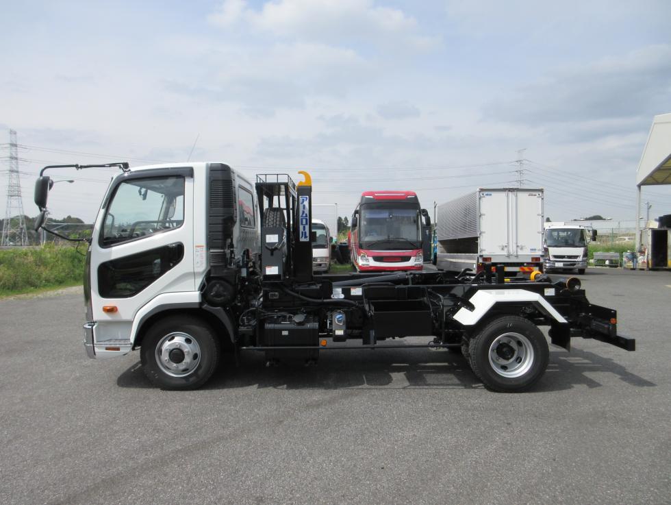 三菱 アームロール 中型 令和7年4月 2KGーFK72F 4枚目