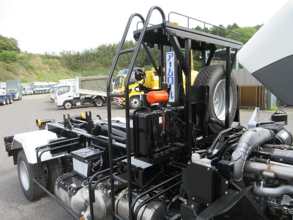 三菱 アームロール 中型 令和7年4月 2KGーFK72F 46枚目