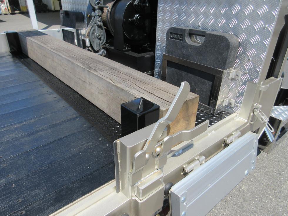 三菱 セルフクレーン・ローダー 増トン  ◆商談中◆　2KGーFK62FZ 29枚目