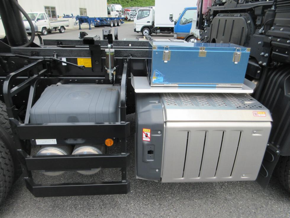 三菱 ダンプ 大型 令和7年5月 2PGーFV70HX 23枚目