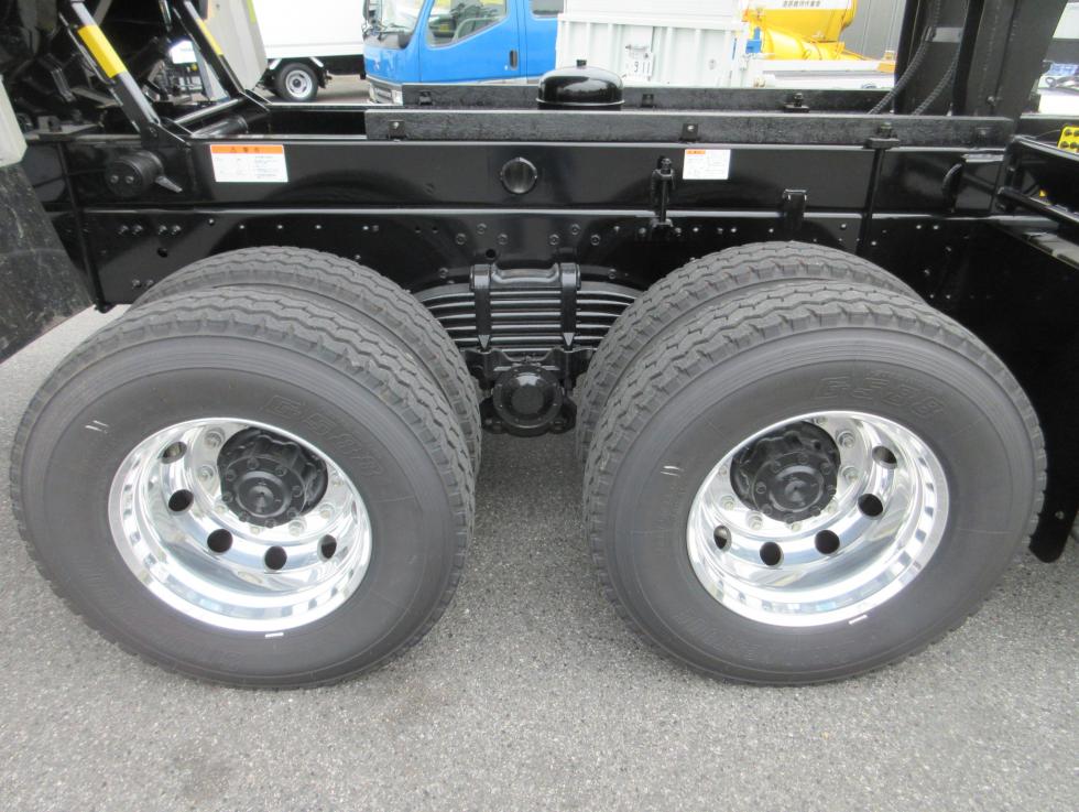 三菱 ダンプ 大型 令和7年5月 2PGーFV80HX 37枚目