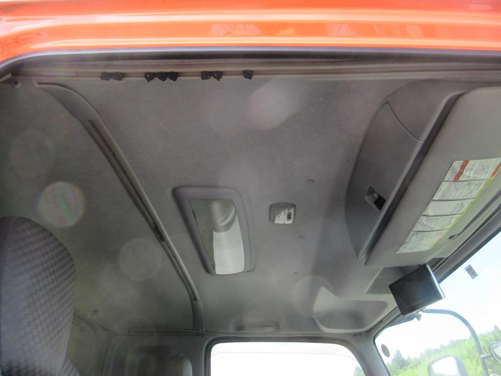 いすゞ バン 中型 平成27年9月 TKGーFRR90S2 15枚目