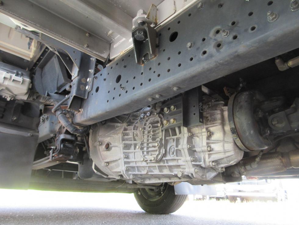 いすゞ バン 中型 平成27年9月 TKGーFRR90S2 41枚目