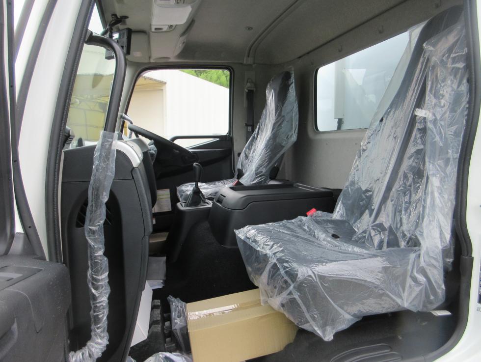 三菱 冷凍・保冷 中型 令和7年7月 2KGーFK72F 18枚目