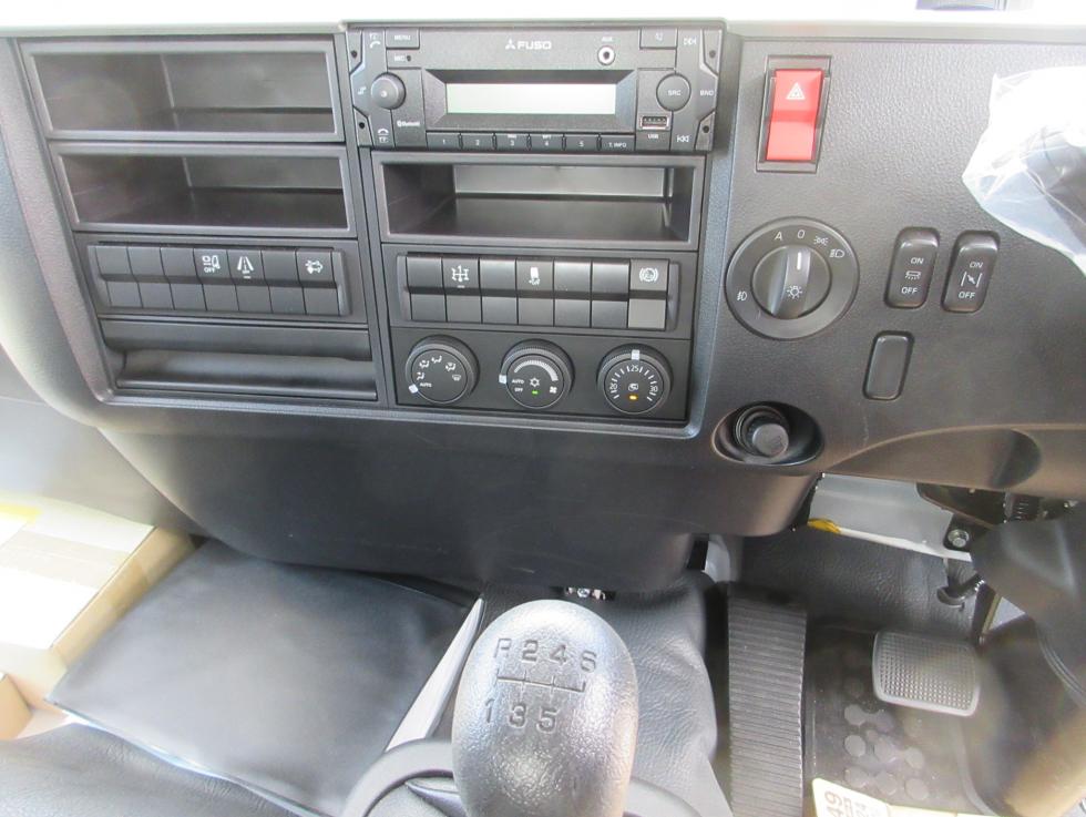 三菱 ダンプ 中型  2KGーFK62F 14枚目