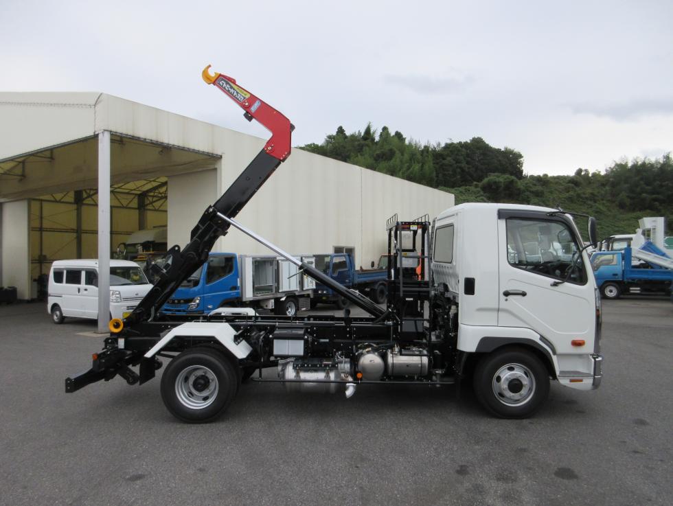 三菱 アームロール 中型 令和7年10月 2KGーFK72F 22枚目