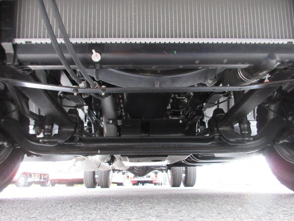 三菱 アームロール 中型 令和7年10月 2KGーFK72F 41枚目