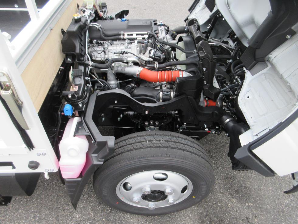 三菱 平ボデー・Wキャブ・シャーシ 小型  2RGーFBAV0 43枚目