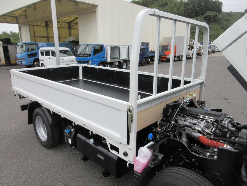 三菱 平ボデー・Wキャブ・シャーシ 小型  2RGーFBAV0 47枚目