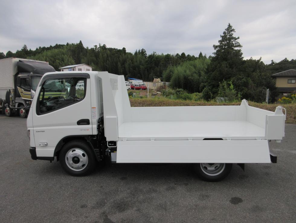 三菱 ダンプ 小型 令和7年10月 2RGーFBA60 34枚目