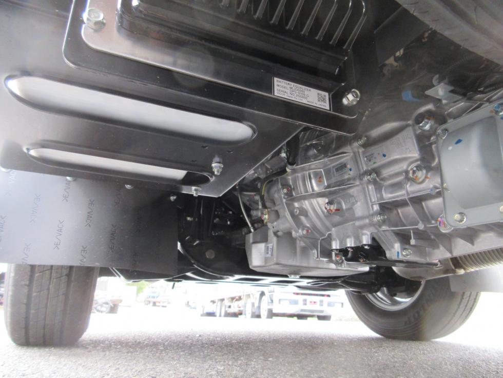 三菱 平ボデー・Wキャブ・シャーシ 小型  2RGーFBAV0 38枚目