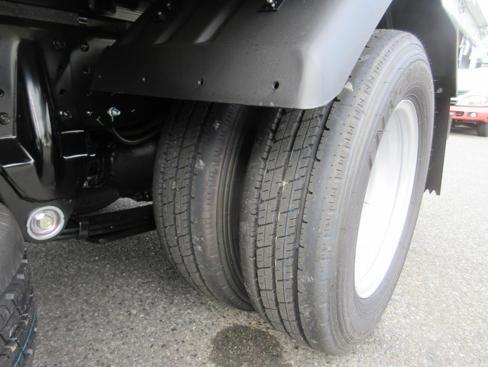 三菱 平ボデー・Wキャブ・シャーシ 小型  2RGーFBAV0 46枚目