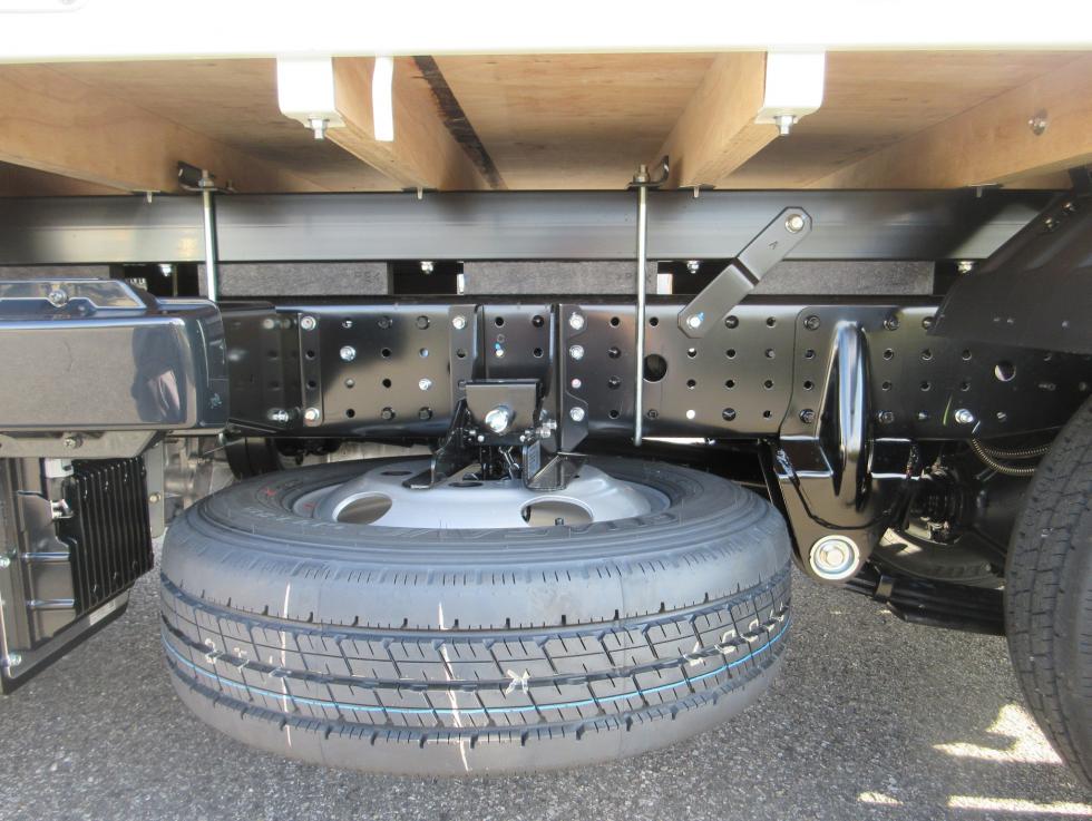 三菱 平ボデー・Wキャブ・シャーシ 小型  2RGーFBAV0 35枚目