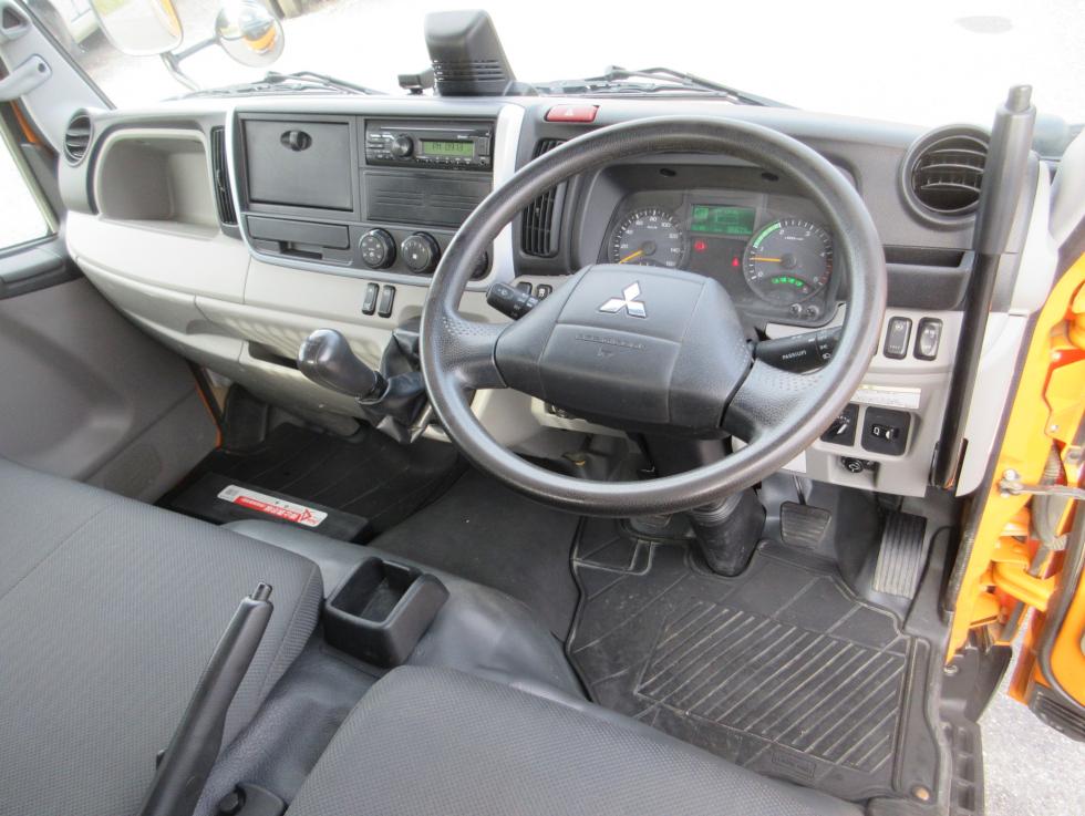 三菱 ダンプ 小型   9枚目