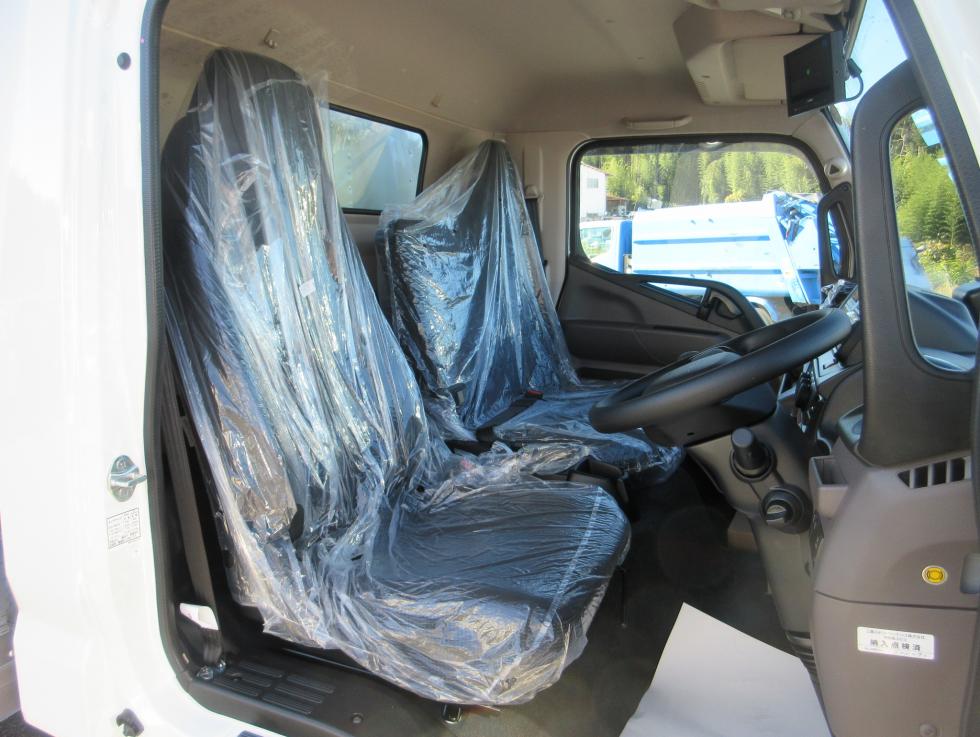 三菱 バン 小型 令和7年11月 2PGーFEB80 7枚目