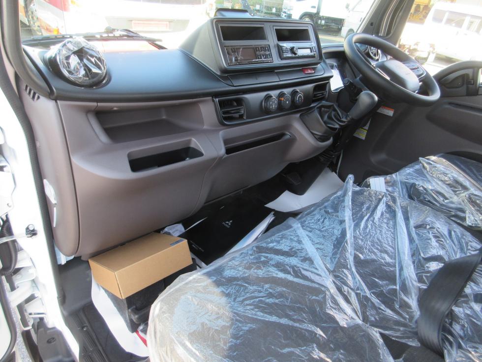 三菱 冷凍・保冷 小型 令和7年11月 2RGーFBAV0 19枚目