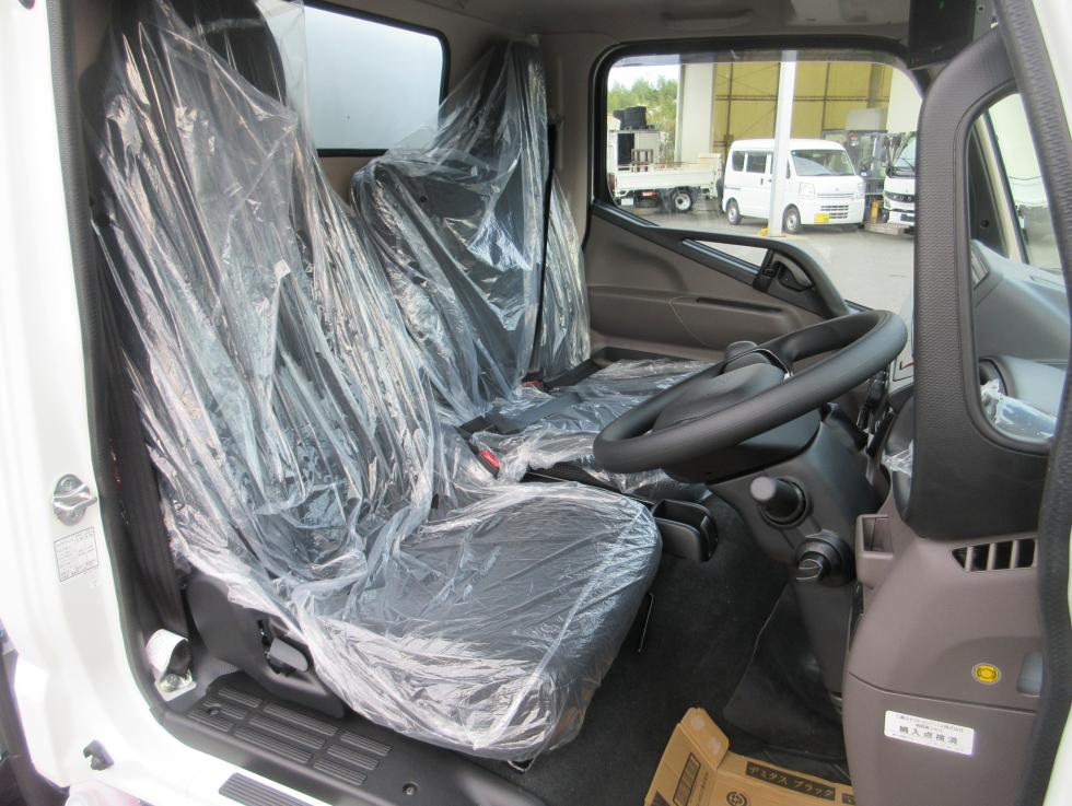 三菱 冷凍・保冷 小型 令和7年11月 2RGーFBAV0 7枚目