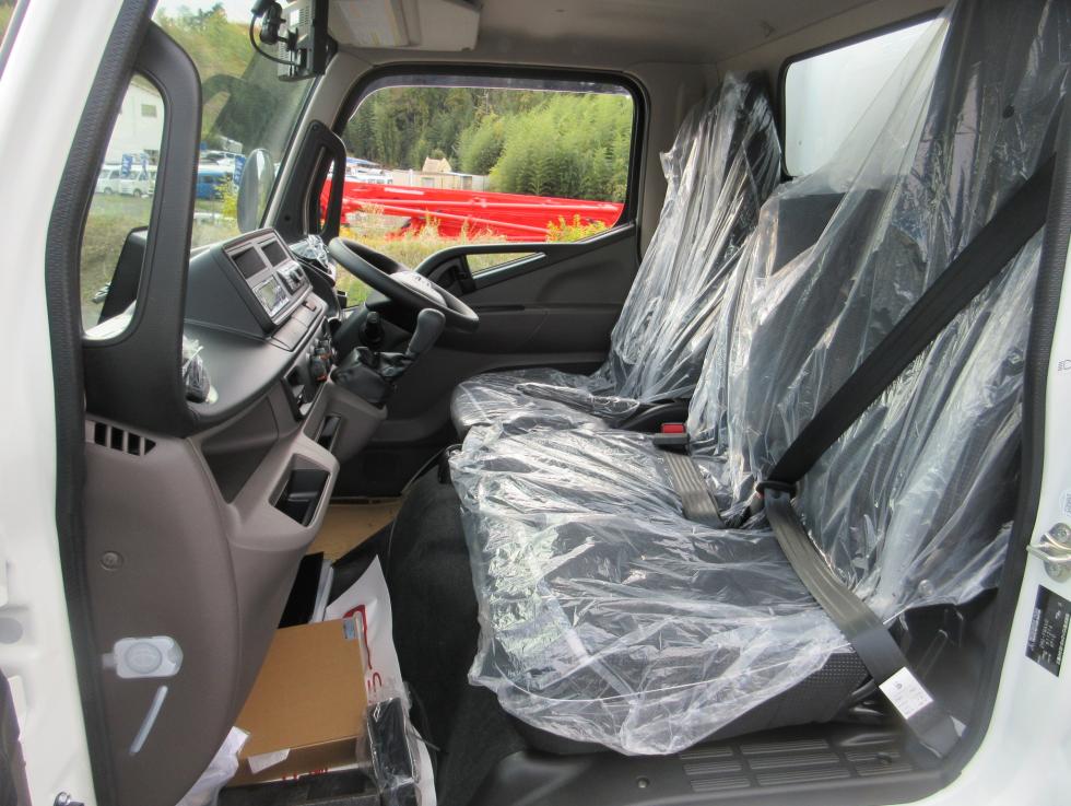 三菱 冷凍・保冷 小型 令和7年11月 2RGーFBAV0 19枚目