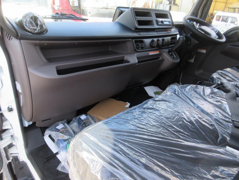 三菱 バン 小型  2PGーFEB80 20枚目