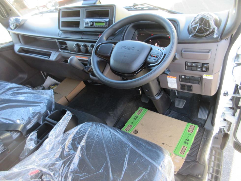 三菱 バン 小型  2PGーFEB80 9枚目