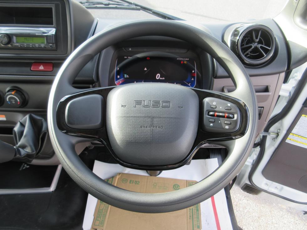 三菱 平ボデー・Wキャブ・シャーシ 小型 令和7年11月 2PGーFEB90 11枚目