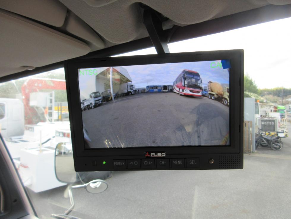 三菱 平ボデー・Wキャブ・シャーシ 小型 令和7年11月 2PGーFEB90 15枚目