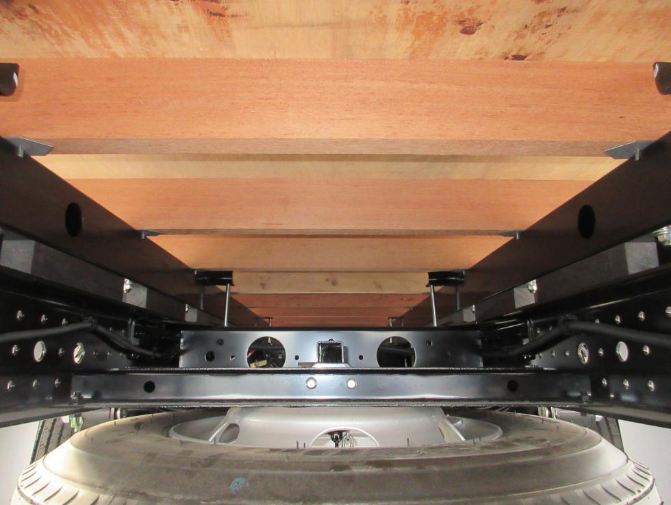 三菱 平ボデー・Wキャブ・シャーシ 小型 令和7年11月 2PGーFEB90 28枚目